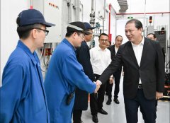  范少军张怯蔡琼雅梁谋到沉点企业调研办